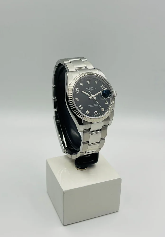 Rolex Oyster Perpetual Date 115234